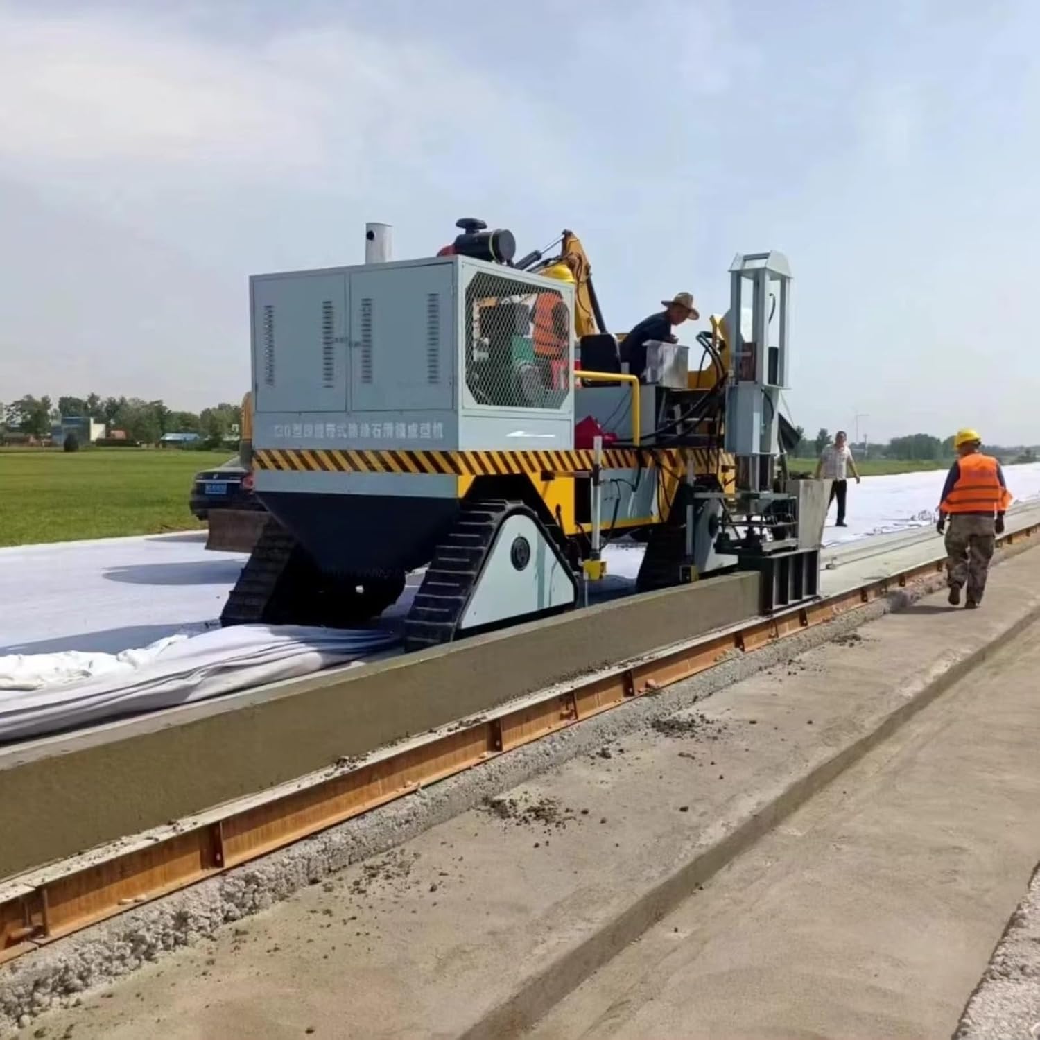 buy concrete curb machine,should I buy concrete curb machine,concrete curb machine vs slipform paver,concrete curb machine pros cons,concrete curb machine worth buying,best concrete curb machine - detailed features and technical specifications