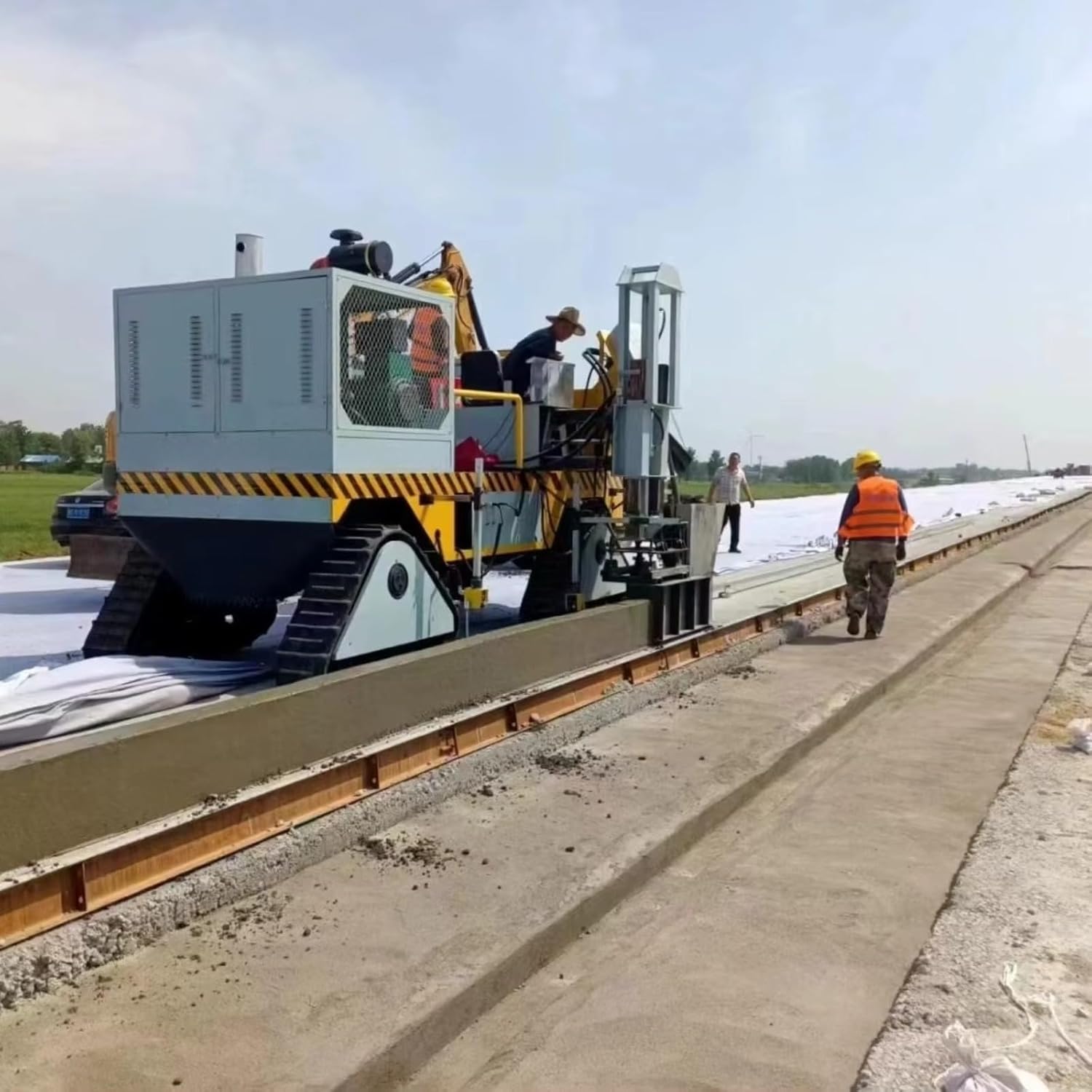 curb slipform paver worth buying,should I buy a curb slipform paver,curb slipform paver pros cons,best concrete curb machine,curb slipform paver vs traditional forming,curb slipform paver worth buying unboxing and complete package contents