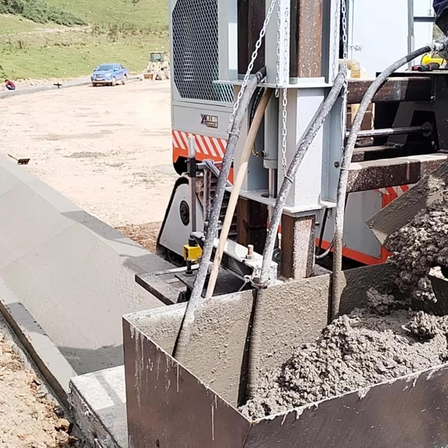 buy tracked concrete curb slipform machine,curb and gutter paver vs slipform,hydraulic curb machine pros cons,should I buy a tracked curb machine,best concrete curb paving equipment,all terrain curb paver worth buying unboxing and complete package contents